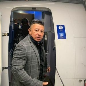 Meet your Posher, Edgar l